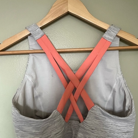 Lululemon Stash N Run Grey Size 8 - Picture 2 of 6